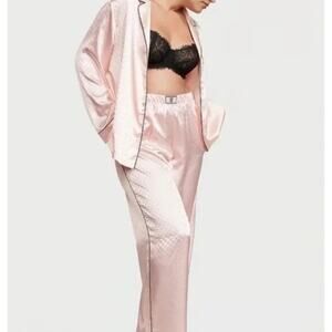 Victoria’s Secret Glazed Satin Dew Drop Long Pajama Set Sparkly Pink NWT Small